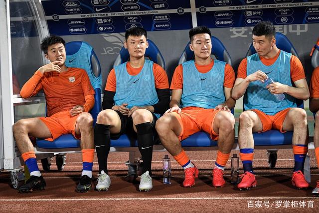 陈盈骏：与北京男篮续约是为了共同争冠